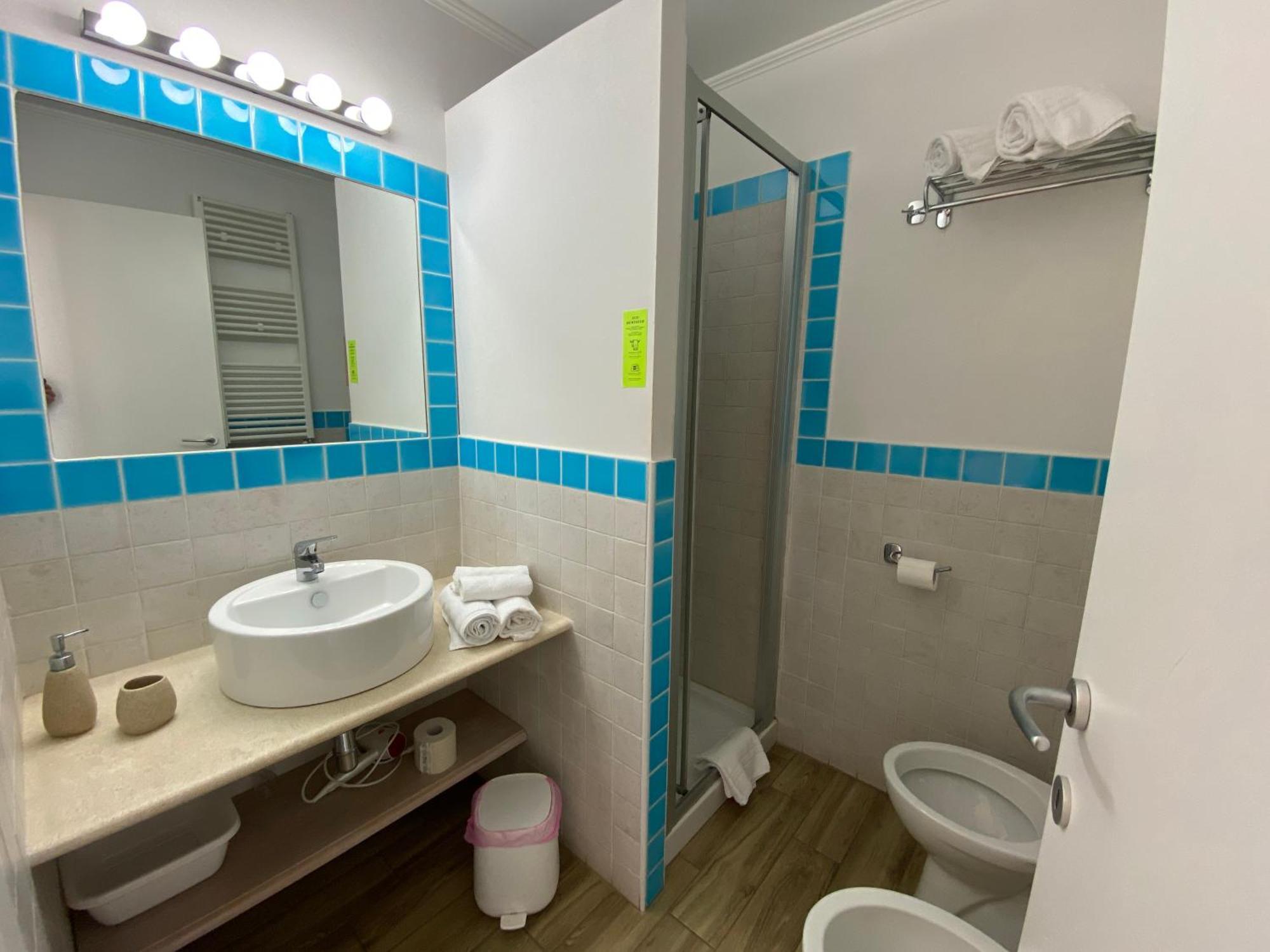 Locanda Degli Artisti Tortoli Bagian luar foto