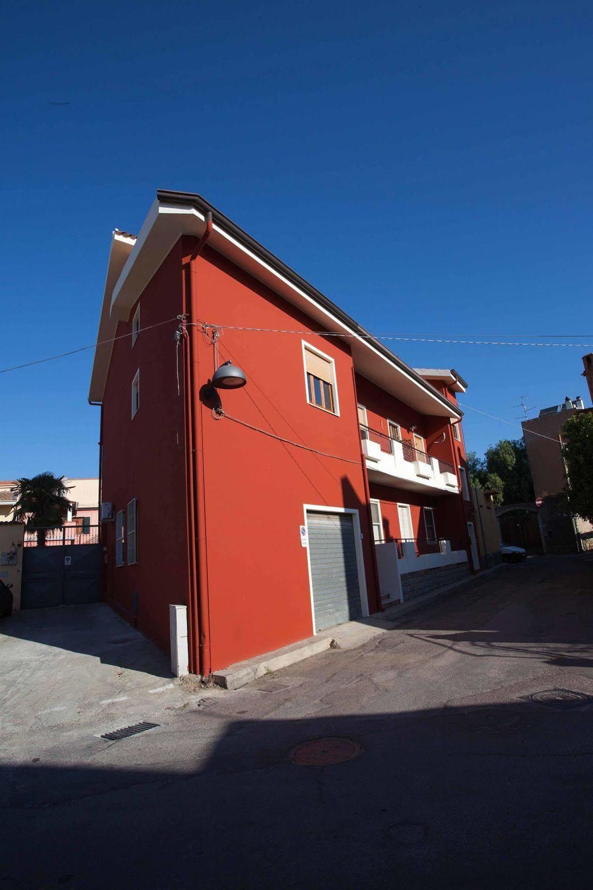 Locanda Degli Artisti Tortoli Bagian luar foto