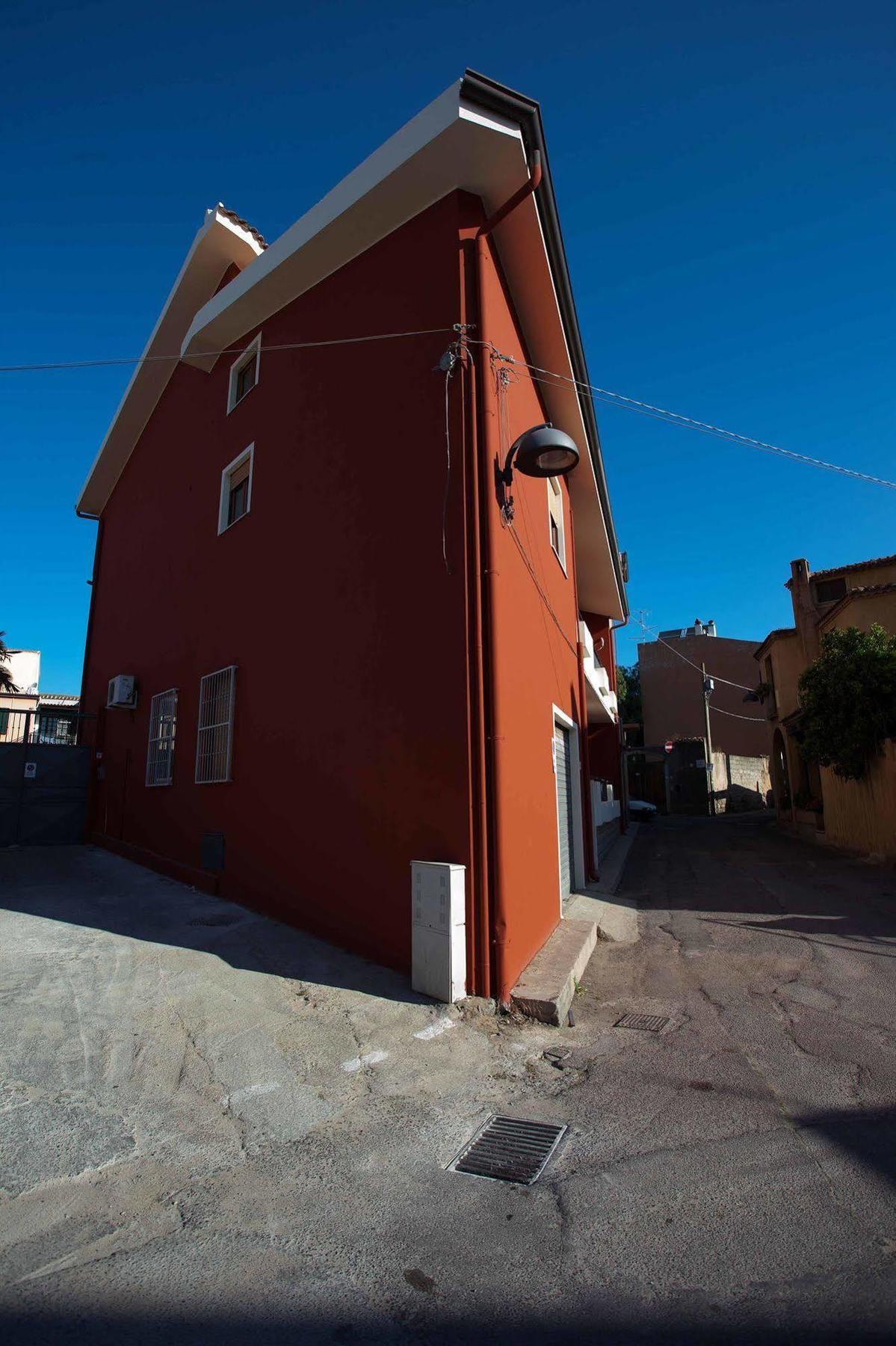 Locanda Degli Artisti Tortoli Bagian luar foto