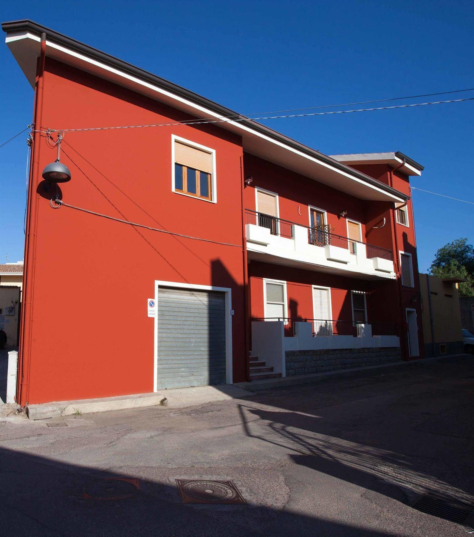 Locanda Degli Artisti Tortoli Bagian luar foto